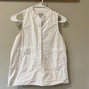 GAP sleeveless top
